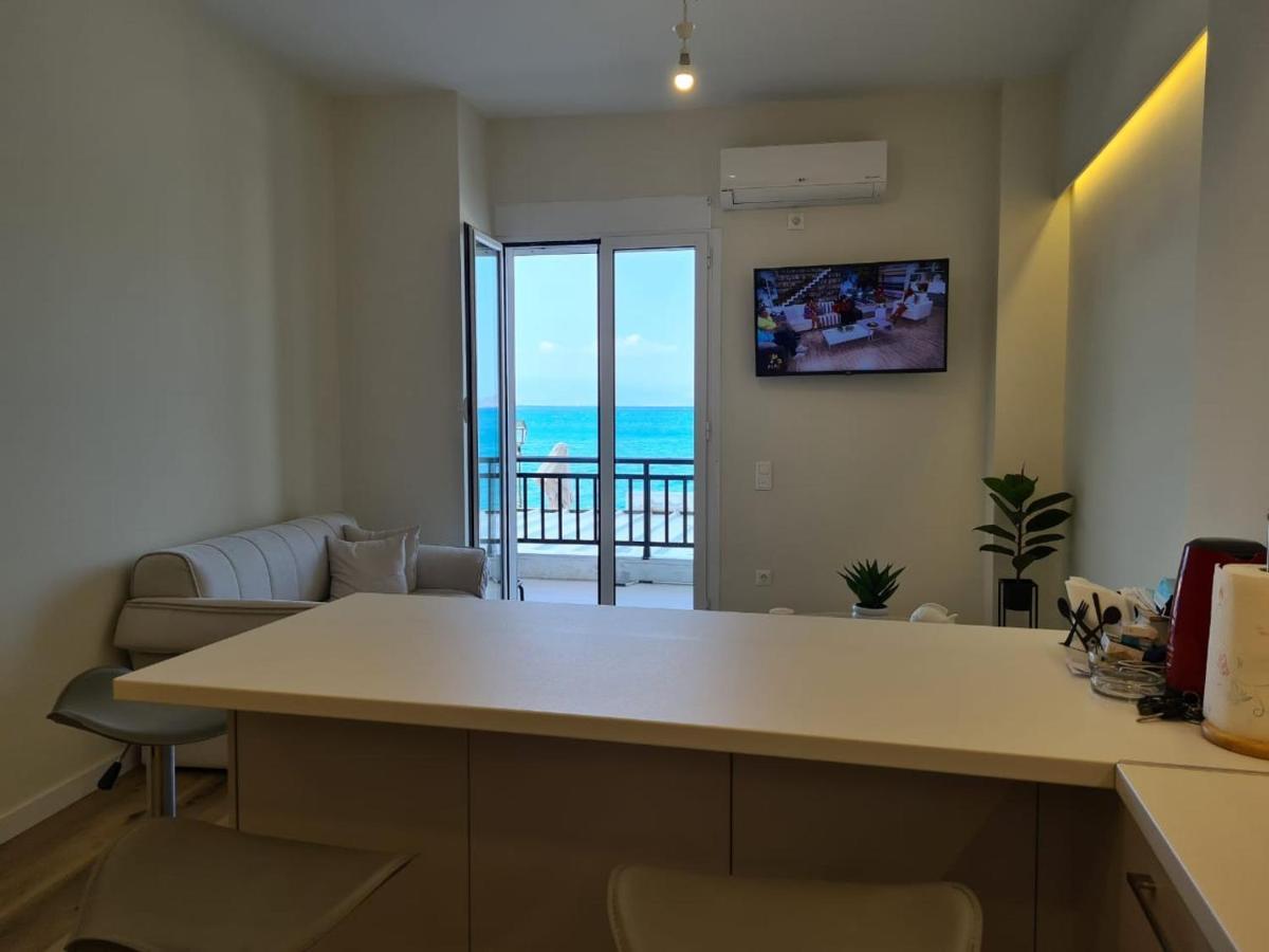 Apartamento Grace Seaside Loutráki Exterior foto