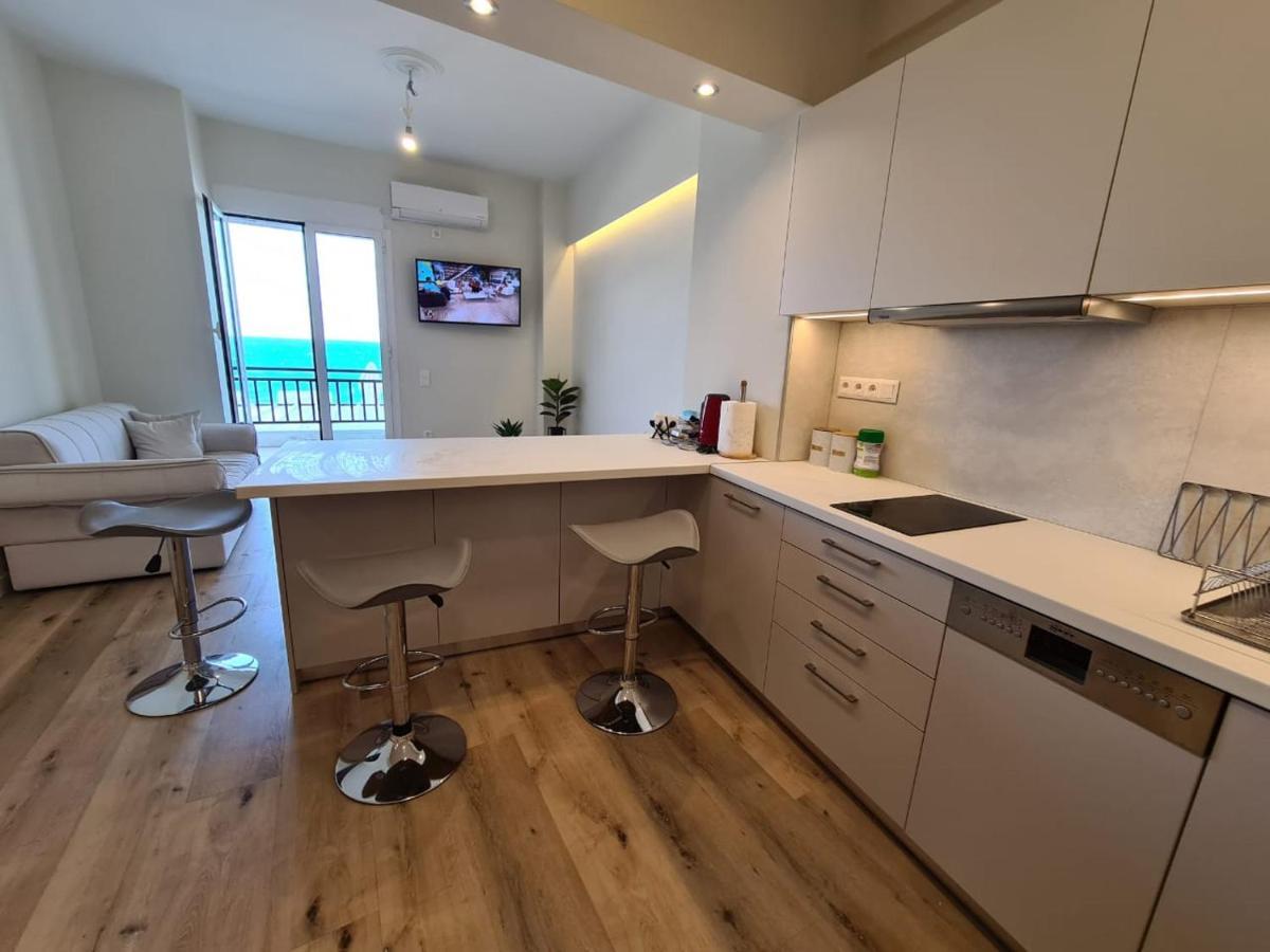 Apartamento Grace Seaside Loutráki Exterior foto