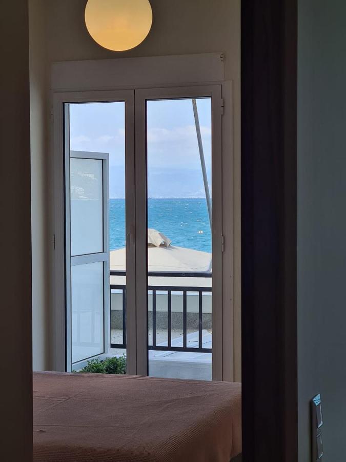 Apartamento Grace Seaside Loutráki Exterior foto