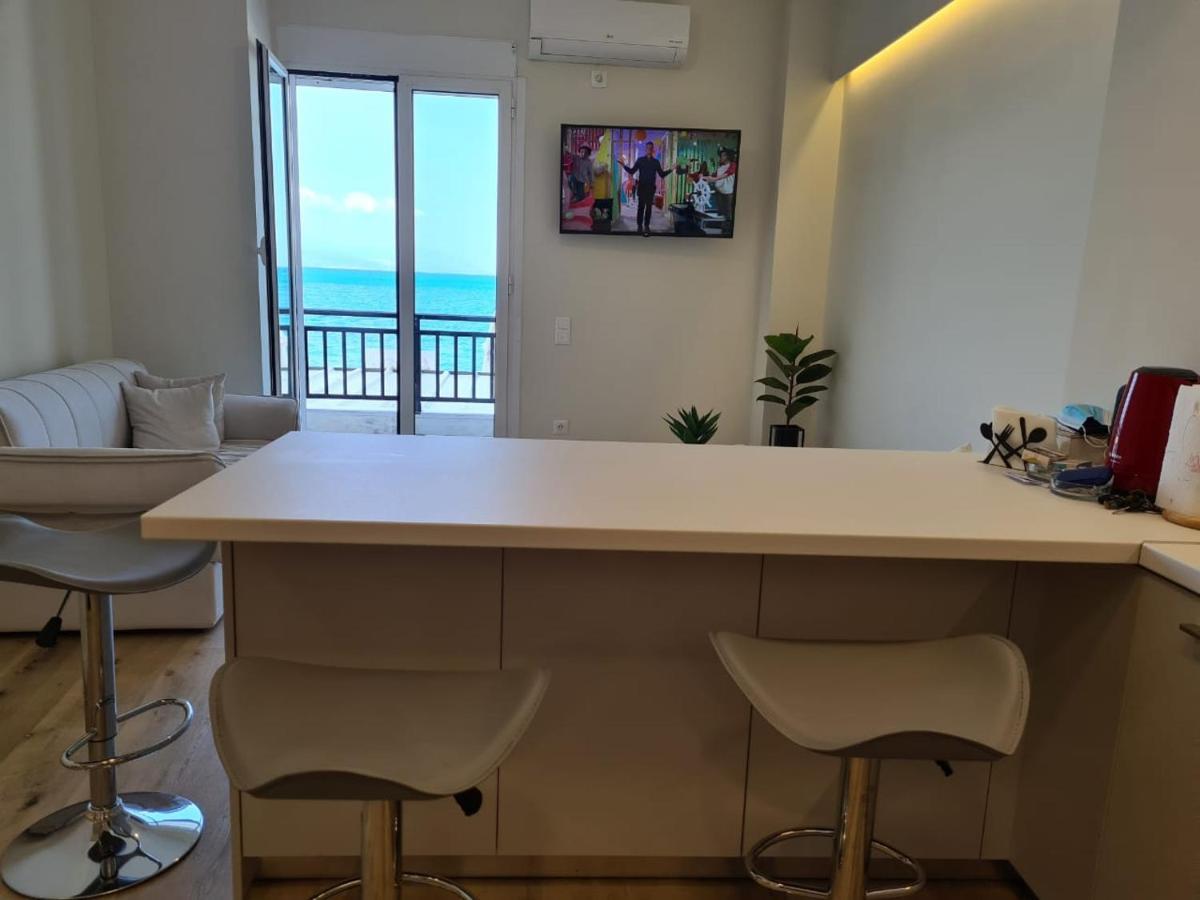 Apartamento Grace Seaside Loutráki Exterior foto