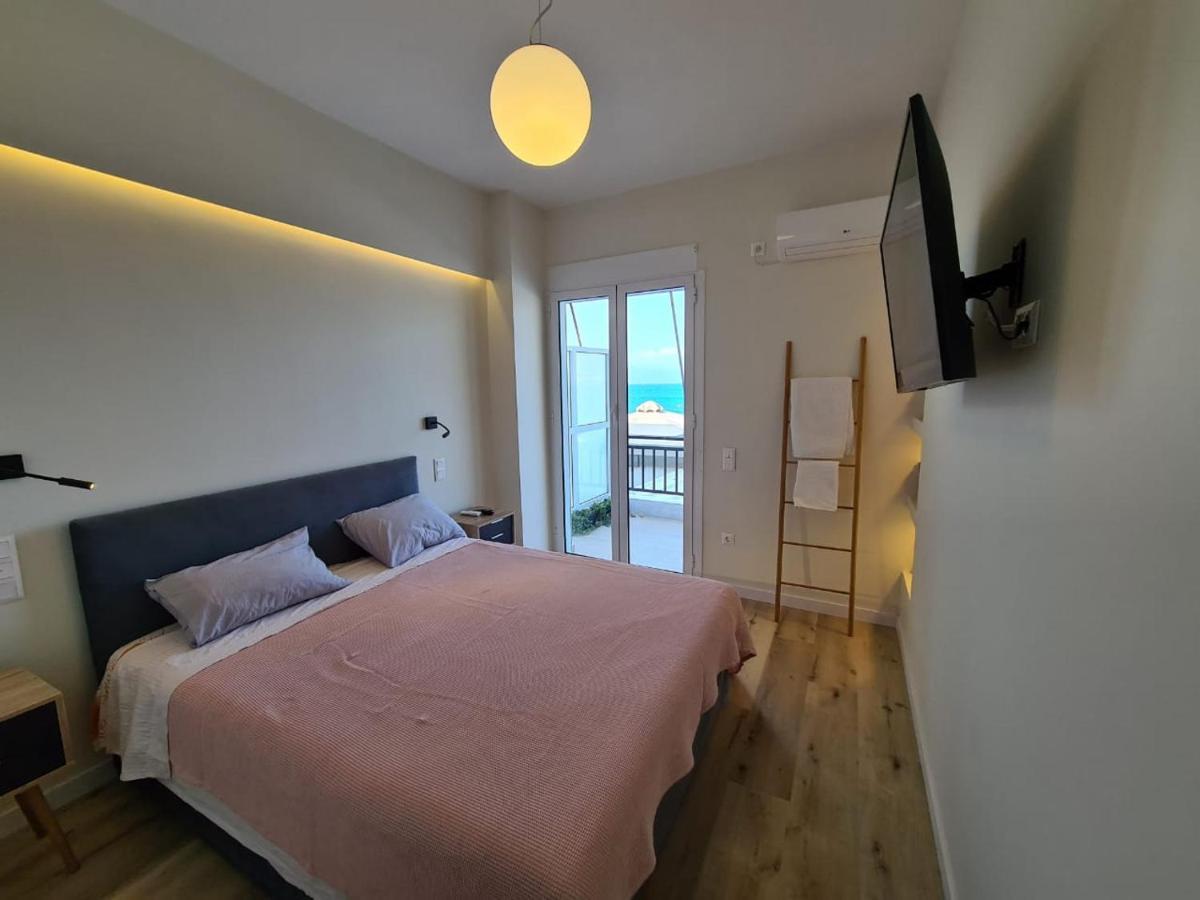 Apartamento Grace Seaside Loutráki Exterior foto