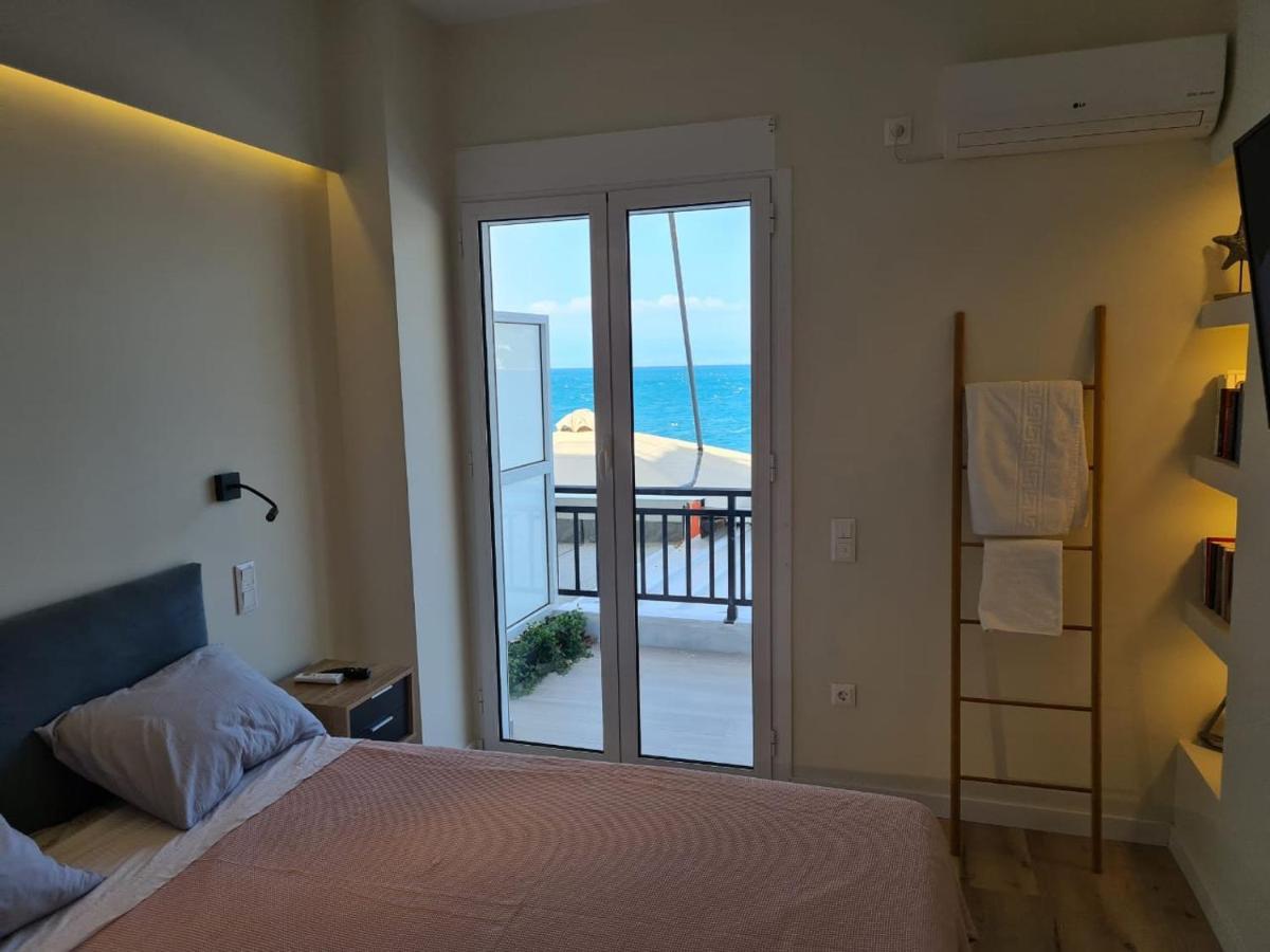 Apartamento Grace Seaside Loutráki Exterior foto