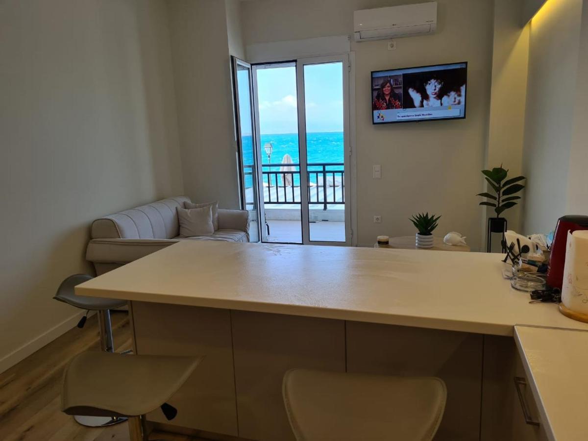 Apartamento Grace Seaside Loutráki Exterior foto