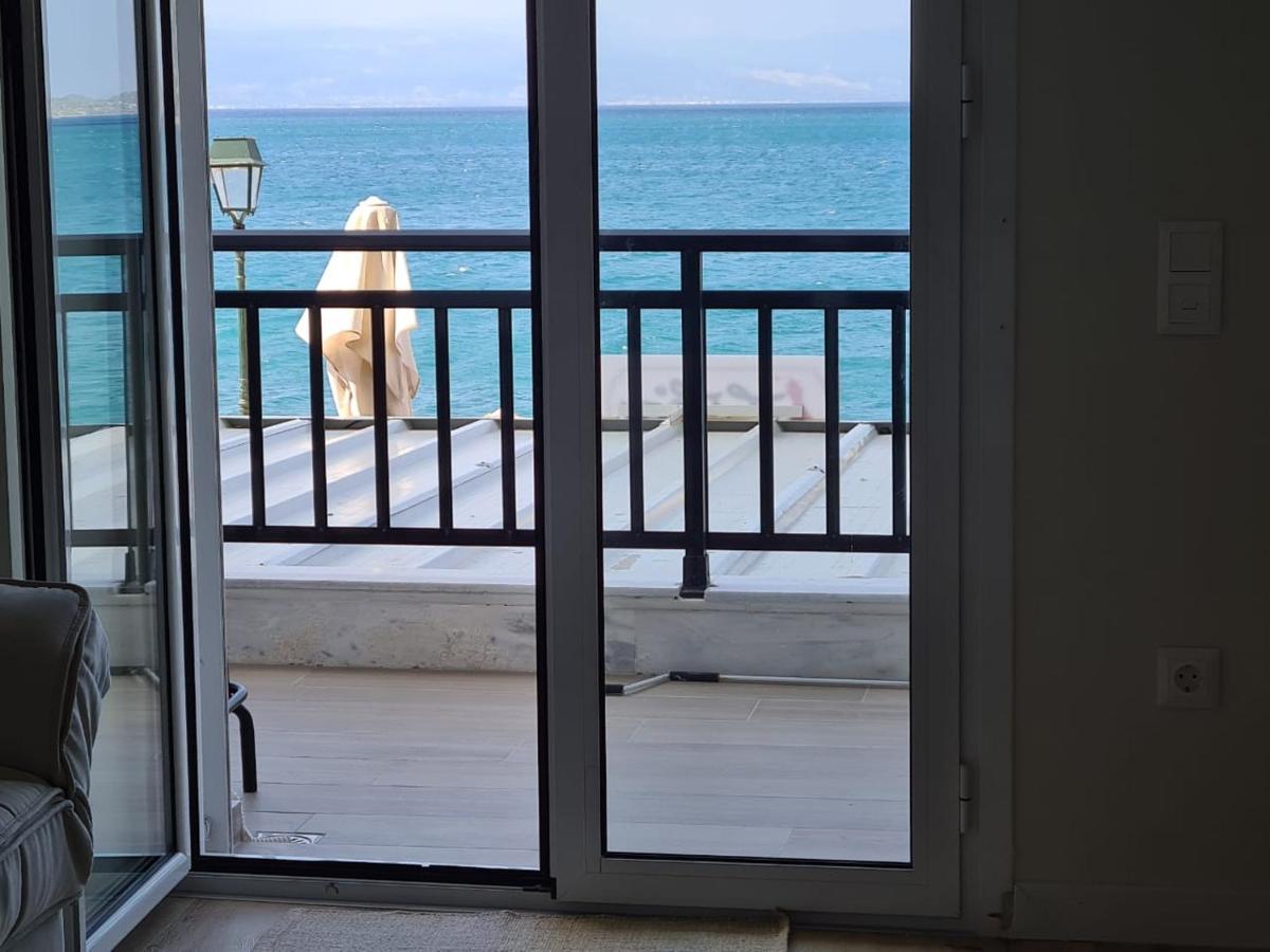 Apartamento Grace Seaside Loutráki Exterior foto